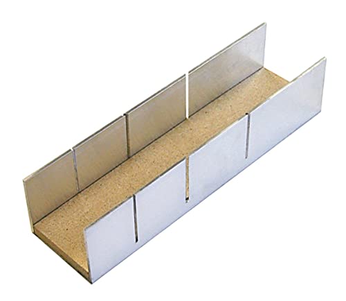 Präzise Sägehilfe mit 45° & 90° Winkel für Stab-, Rundhölzer, Rohre und Leisten aus Holz, Gips, Kunststoff und Metall