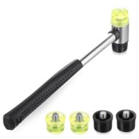 Einsetzbarer Gummihammer mit Doppelkopf und vier Ersatz Hammerköpfen für verschiedene Anwendungen wie Holzarbeiten, Bodenbeläge und Heimwerkerprojekte. Komfortabler Gummigriff und stoßdämpfendes Design für reduzierte Vibrationen.