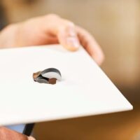 KNIPEX Fliesenlochzange, Papageienschnabelzange aus Stahl, 200 mm lang, schwarzes Design, ideal für Arbeiten an kleinen Bereichen