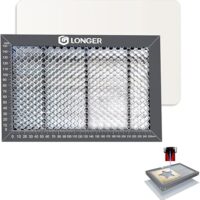 Professionelle Laser Graviermaschine mit Honeycomb Wabenplatte, ideal für verschiedene Materialien wie Holz und Acryl. Hocheffiziente Gravurtechnik und langlebiges Stahl-Wabentischmaterial.