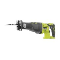 Eine RYOBI 18 V ONE+ Akku-Säbelsäge R18RS-0 mit 28 mm Hublänge und Maximaldrehzahl von 2900 min⁻¹, ideal für schnelle Schnitte in Holz, Metall und Kunststoff.