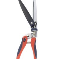 Hochwertige Rasenschere Spear & Jackson 8130RS mit einhändiger Bedienung und Rutschfesten Komfortgriff für ein perfektes Heimwerken.