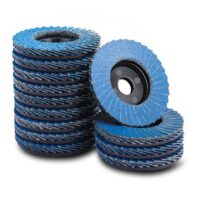 Set aus 12 Fächerscheiben mit verschiedenen Körnungen, ideal für Metall, Holz und Stahl bei der Reinigung und Oberflächenbearbeitung