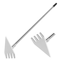 Multifunktionale Gartenhacke mit doppelköpfigem Design aus Edelstahl, ideal für Auflockern, Jäten und Beschneiden von Sträuchern