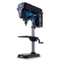 Tischbohrmaschine mit Leistung 550 Watt und Bohrtiefe von bis zu 50 mm. Stahl-Guss-Konstruktion, Drehzahleinstellung 5-stufig, Ausladung 127 mm.