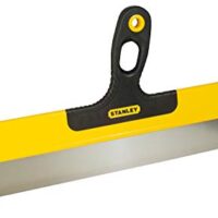 Ergonomische Flächenspachtel von STANLEY mit 500 mm Klingenbreite und 45 mm Klingenlänge für präzise Ergebnisse bei der Arbeit
