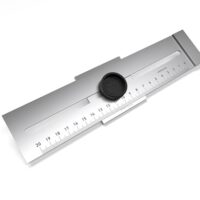 Metall-Lineal mit gehärteter Anreißkante und 200mm mm-Teilung, rostfreier verchromter Stahl, praktisches Werkzeug für Heimwerker-Projekte