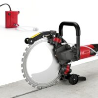 Elektrische Betonsäge mit integrierter Wasserpumpe und 5000W-Motor für schnelles und gleichmäßiges Schneiden von Stein und Ziegel