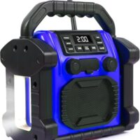 Baustelleradio mit Bluetooth-Funktion, wasserdicht und IPX 66 geeignet für Outdoor-Aktivitäten, Arbeit und Garage