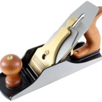 Hochwertiger Putzhobel mit Spanbrecher für professionelle Holzbearbeitung, Eisenbreite 60mm und Dicke 3mm, Hobelbetwinkel 45 Grad