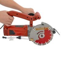 Elektrische Betonsäge mit hoher Geschwindigkeit und Staubfreier Schnitttechnik, ideal für das Schneiden von Beton.