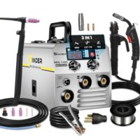 Kompaktes 3-in-1 Schweißgerät mit Synergiefunktion und IGBT-Inverter für verschiedene Materialien und Anwendungen, inklusive Mig-Schweißbrenner, Elektrodenhalter und Zubehörset.