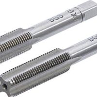 Zwei Gewindebohrer von BGS mit einer Größe von M10 x 1,0, perfekt für das Heimwerken und verschiedene Anwendungen geeignet.
