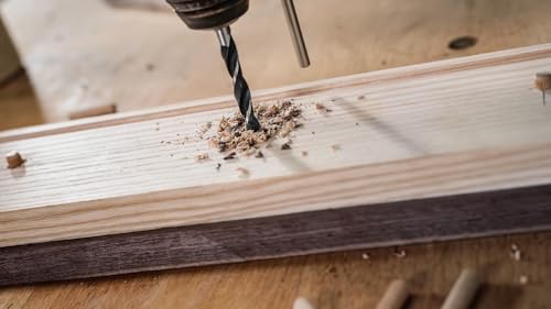 Bosch Professional Holzspiralbohrer mit zylindrischem Schaft für Bohrmaschine, Ø 18 mm, Holzbearbeitungswerkzeug