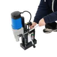 Magnetische Bohrmaschine mit professionellem Zubehör, leistungsstarkes Gerät für Baustellen, 1680W Motor, hohe Bohrtiefe, industrielles Standard-MT3-Spindeldesign