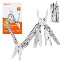 Multitool mit 13 Funktionen, ideal für Outdoor-Aktivitäten, Reisen und Alltag. Aus hochwertigem Stahl gefertigt, ultraportabel und mit Liner-Lock-Fixierung.