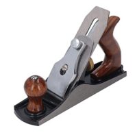 Bank-Handhobel mit scharfer Klinge, glatter Basis und ergonomischem Griff für die Holzbearbeitung
