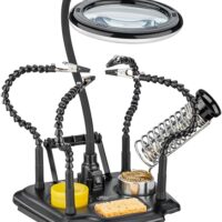 Goobay Löthilfe mit 4 flexiblen Schwanenhals Armen und Krokodilklemmen, LED Lupe mit USB-C, Dritte Hand für Löt und Bastelarbeiten
