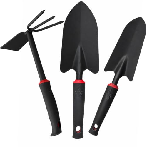 Gartenschaufel Set mit drei verschiedenen Werkzeugen für Gartenbesitzer, metallischer Spatenkopf, ergonomischer Griff und Aufhängvorrichtung für platzsparende Aufbewahrung.